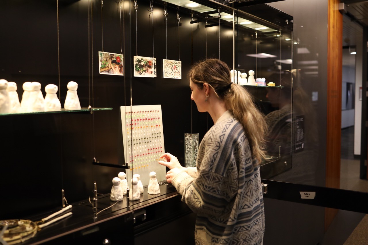 Kirsten Beccaris installing her artwork